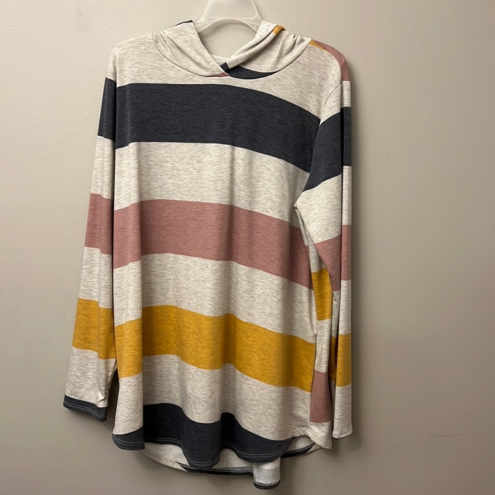 NWT! Boutique Tunic Hoodie, size XL